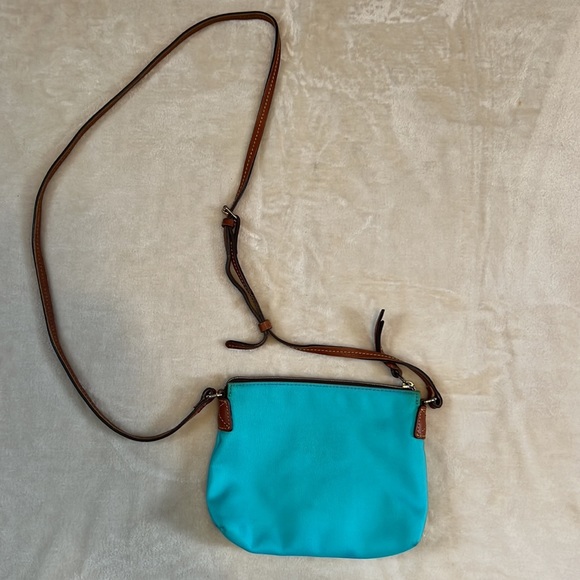 Dooney and Bourke crossbody bag small purse - Picture 4 of 8